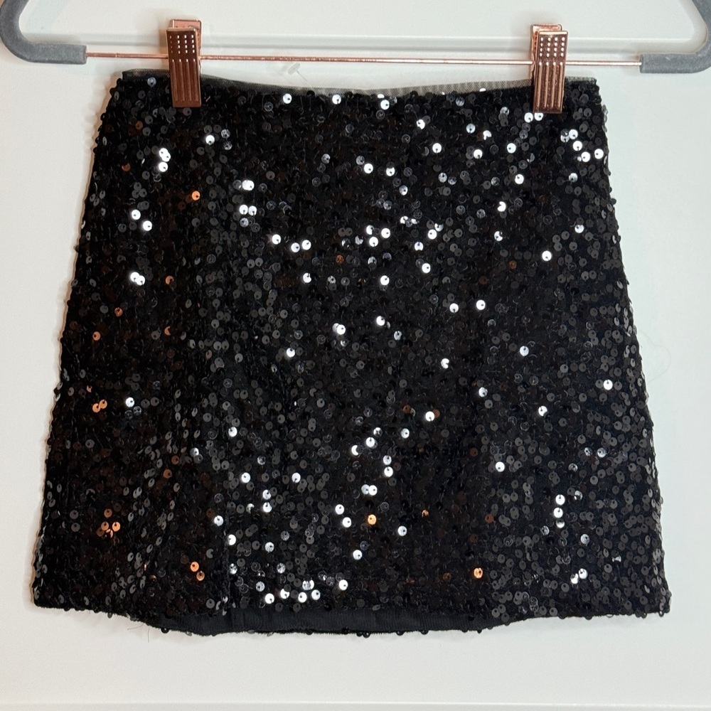 GAP Kids black sequin skirt, size 6.
